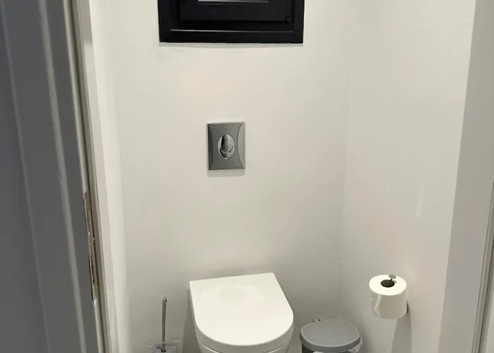 The Coast Apartman *